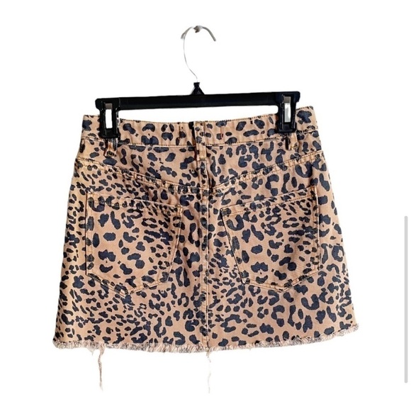 Free People Leopard Denim Mini Skirt Zip Up Western Cowgirl Size 28 - Picture 6 of 6